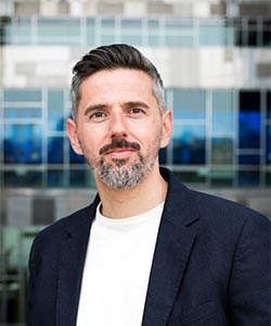 Pascal Ségault – Réinventer la communication pour valoriser l’ehpad et l’emploi | Adages